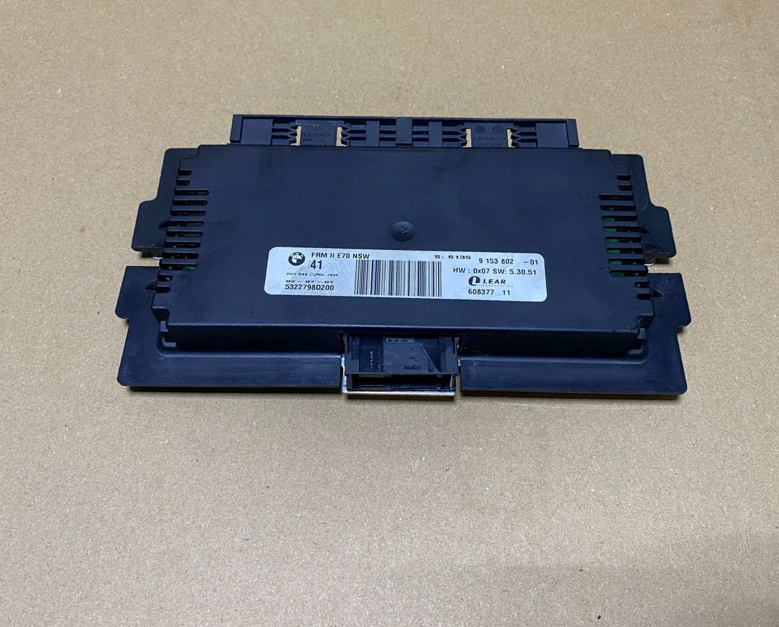 BMW Footwell Light Module Control Unit 9153802  X5 E70 
