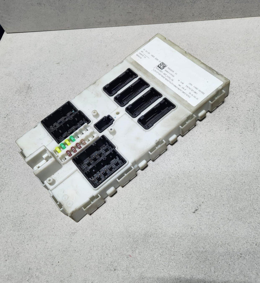 2012-2018 BMW M3 Front Electronic Module 6825539