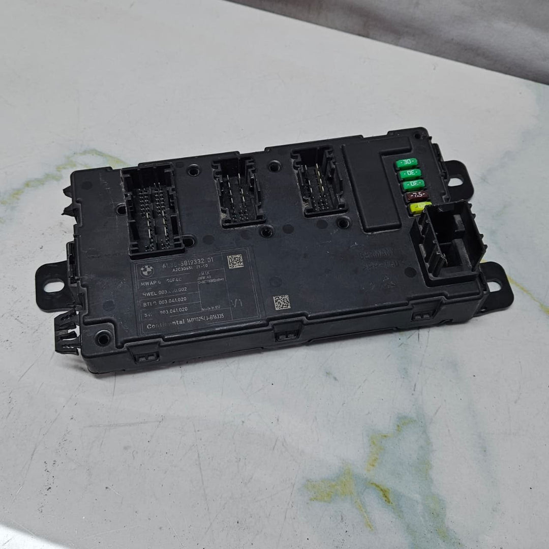 2012-2016 BMW F30, F31, F32 328i Rear Body Control Module 6819332 OEM