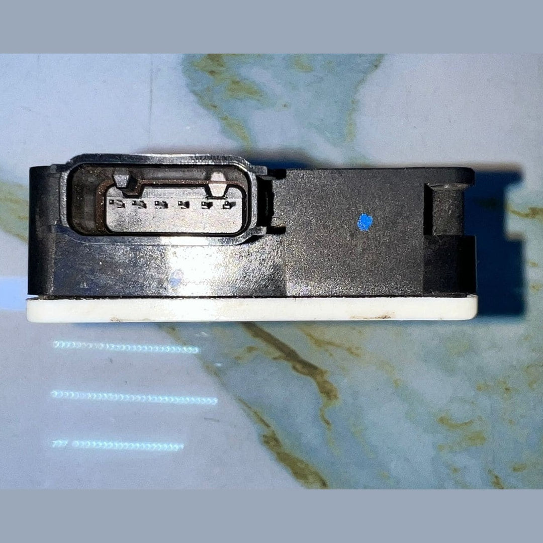 2014 Mercedes-Benz E63 AMG Blind Spot Radar Sensor A0009058802 W212 E63 AMG