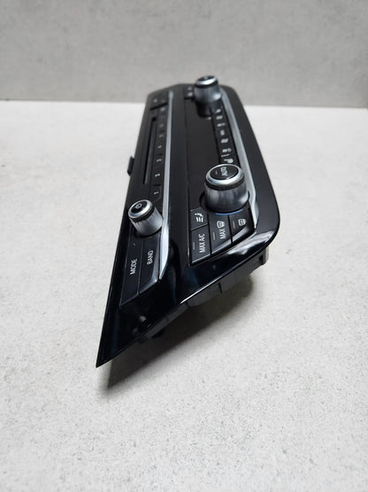 2018 BMW 540d xDrive Climate Control Switch Panel 6999402 530i 540i G30