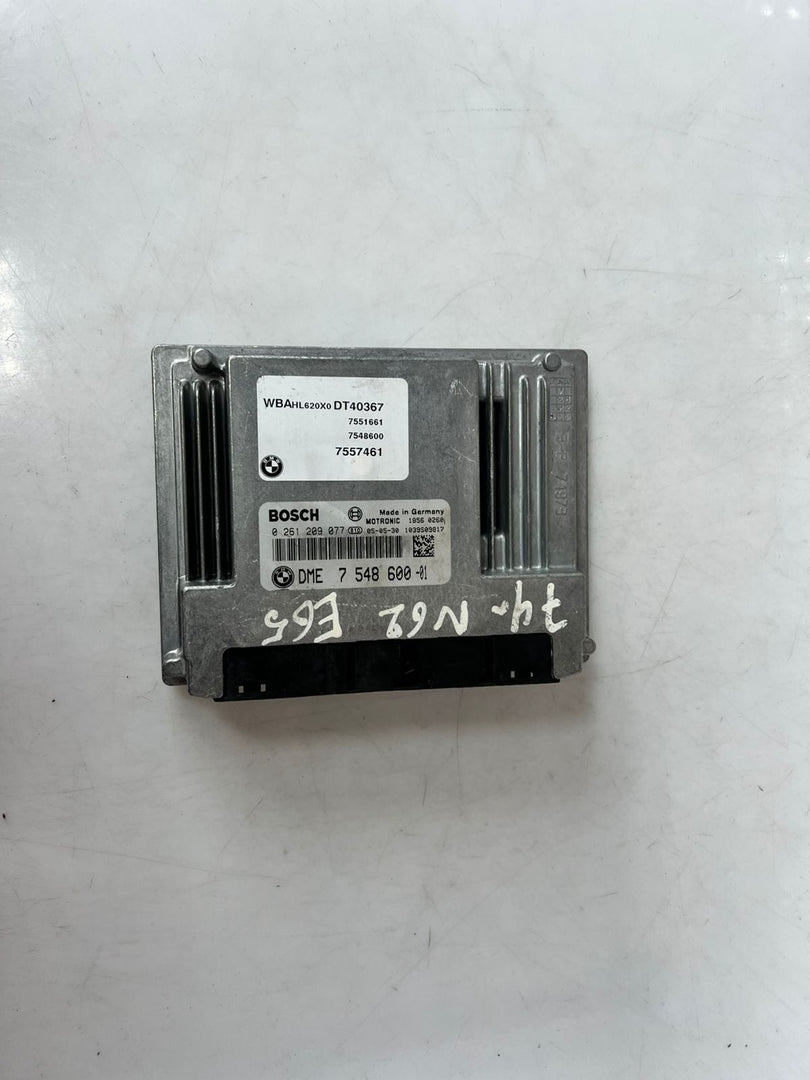 2006-2007 BMW 550i 650i 750i Engine Control Module ECU 7548600 OEM