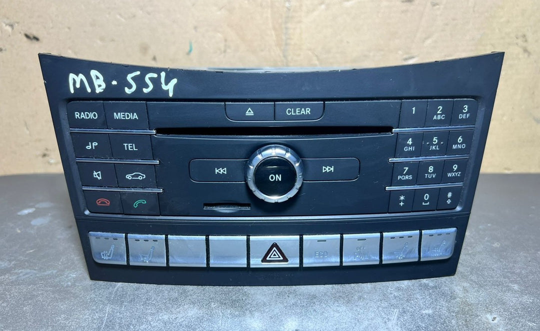 14–16 Mercedes-Benz W218 CLS Radio Audio Head Unit CD Player A218 9006906 OEM