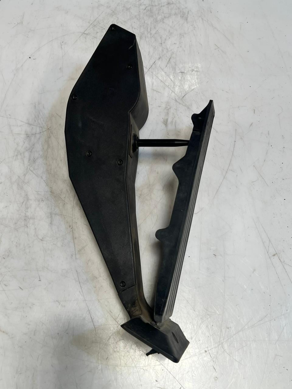 2004 BMW Z4 X3 E60 E61 E85 E87 GAS/ Accelerator Throttle Pedal 6766930 OEM