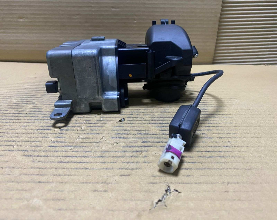 2012-2018 BMW 650i Reversing Rear View Camera 7308625 BMW F12 F13 640i 650i M6