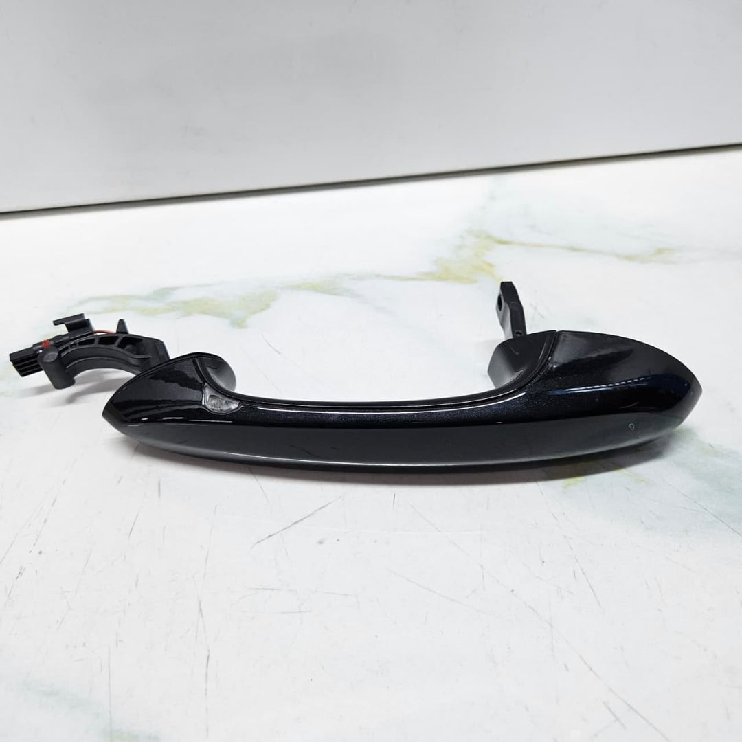 Genuine 2018-2024 BMW X5 G05 G06 G07 LCI Door Handle Painted Outer Right 5A59B74
