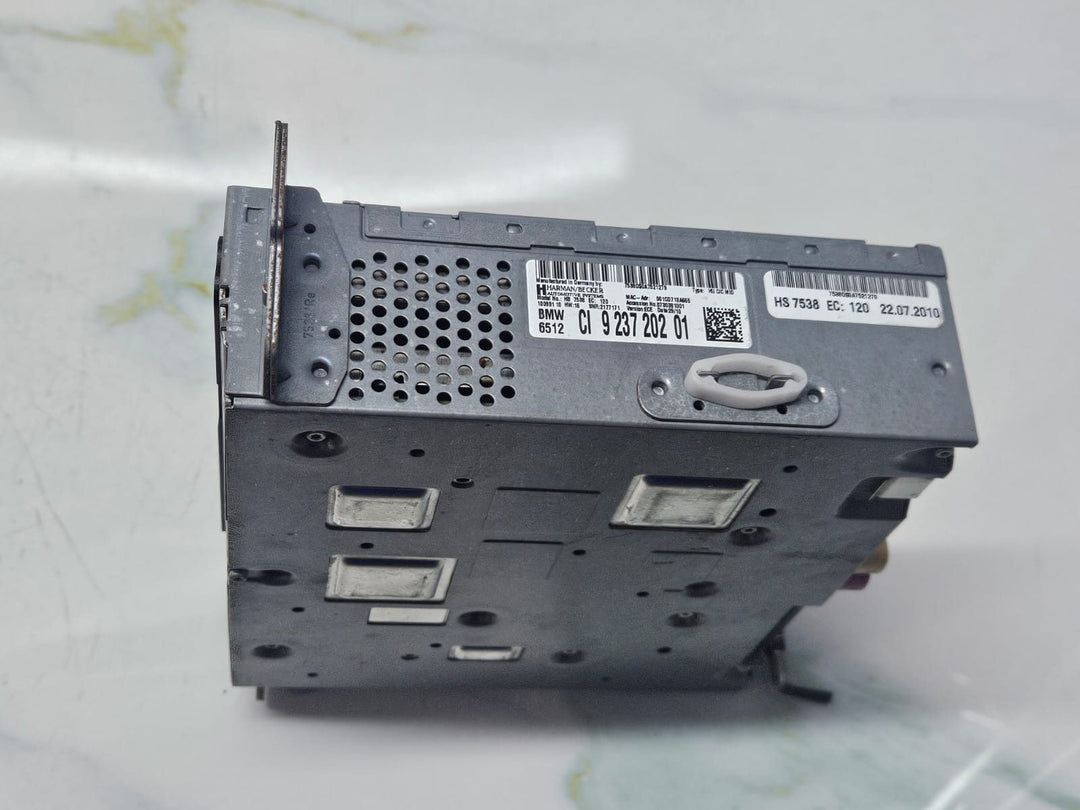 10-12 OEM BMW 5 F10 F11 HU CIC MID BUSINESS CD PLAYER SYSTEM CONTROLLER 9237202