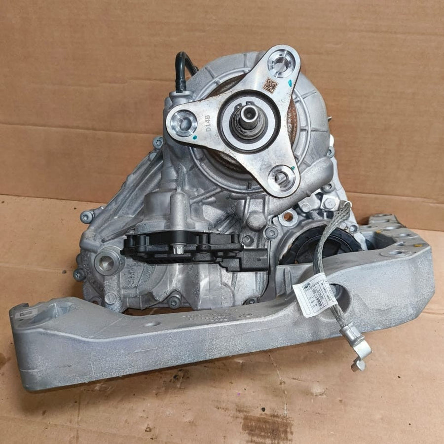 BMW X5 X6 X7 G07 xDrive Automatic Transmission Transfer Case 7888876