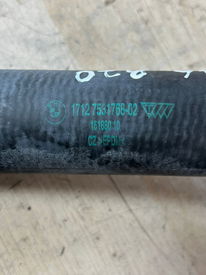 BMW 3 Series E90 E91 E92 E93 Engine coolant pipe Radiator Hose 17127531768 