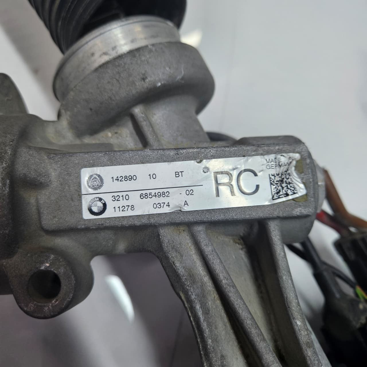 OEM BMW F20, F21, F22, F30 Power Steering Rack RHD 6854982 OEM