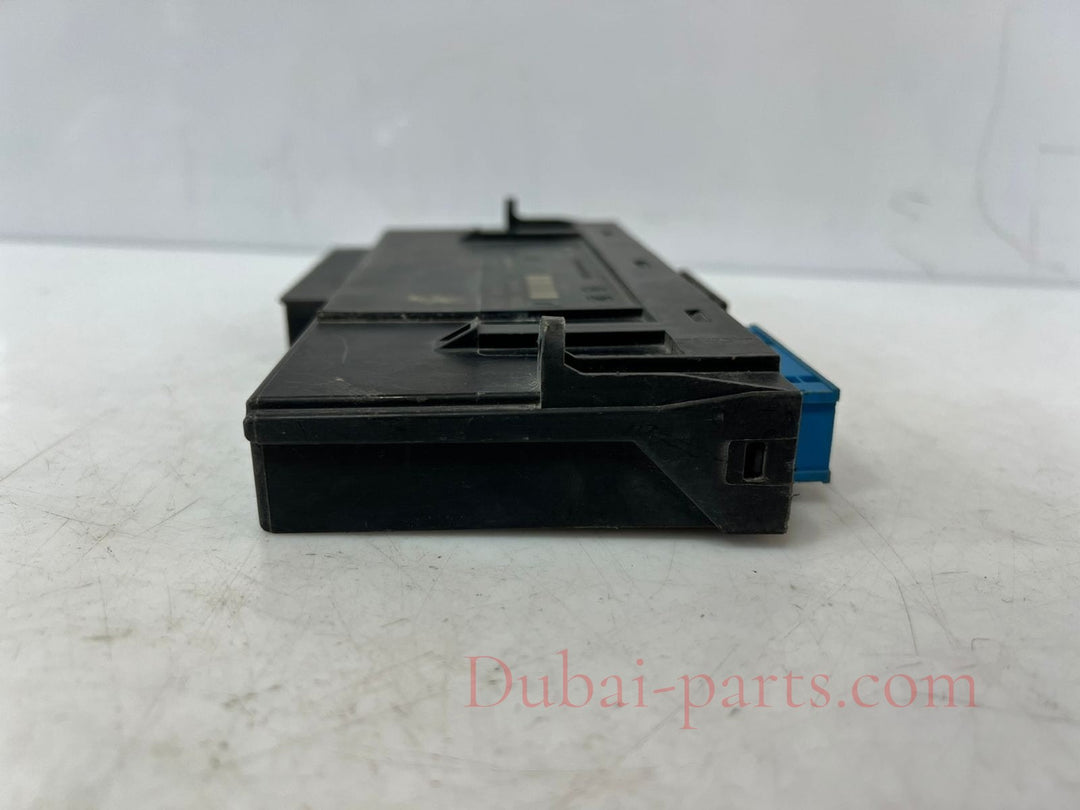 2011-2016 BMW 528i 535i 550i Fuse Junction Power Distribution BOX 9244389 OEM