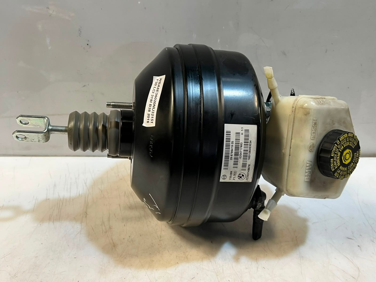 2016 BMW 1' F20 F21 F30 B38 Brake Booster with Master Cylinder 29679841905