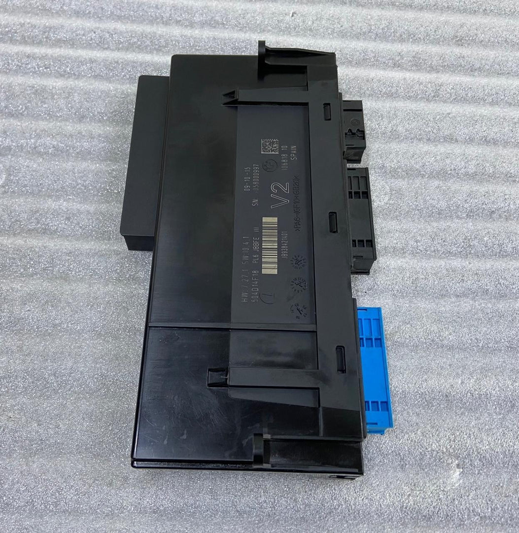 OEM BMW 5 SERIES F10 COMFORT MODULE JUNCTION BOX V2 UNIT 504D14F21