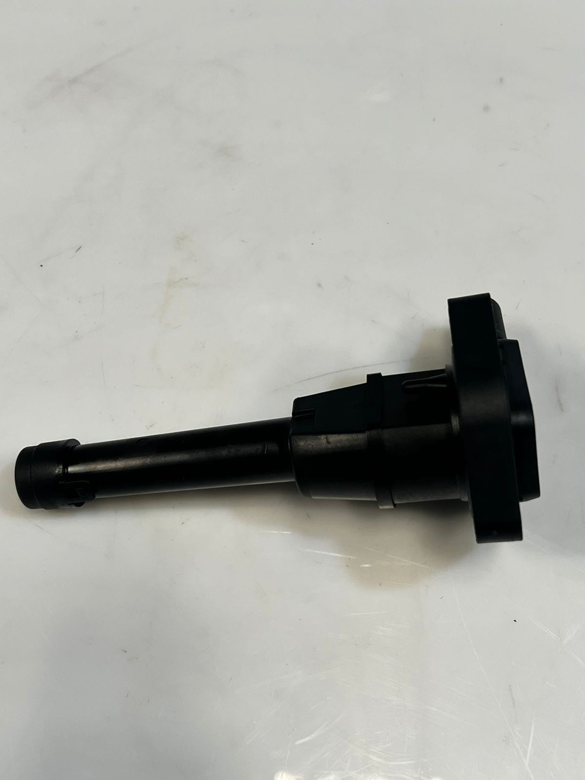 2015 BMW X1 F48, X3 G01, X5 G05 Oil Level Sensor 8638758 OEM