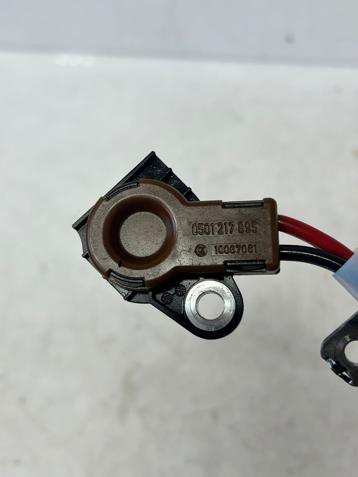 2016-2018 BMW 330e ZF 8HP65A Transmission Oil Pump Wiring Harness 10021874 OEM