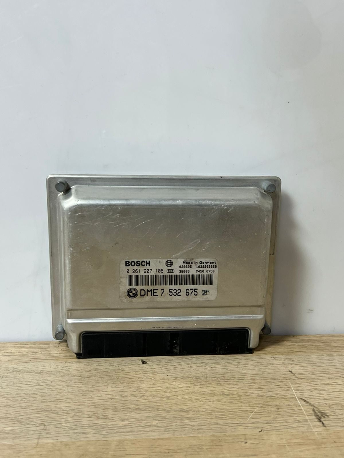 2001-2002 BMW X5 Engine Control Module 7532675 X5 4.4L V8 M62 E53