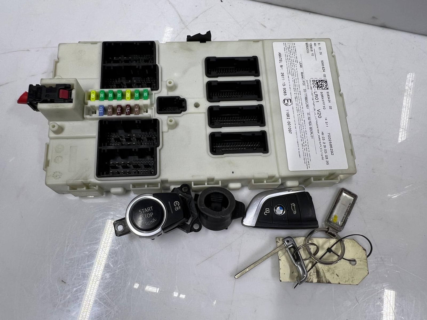 2014-2018 BMW F30 330d F32 430d F34 diesel X5 Engine Control Unit 8585380