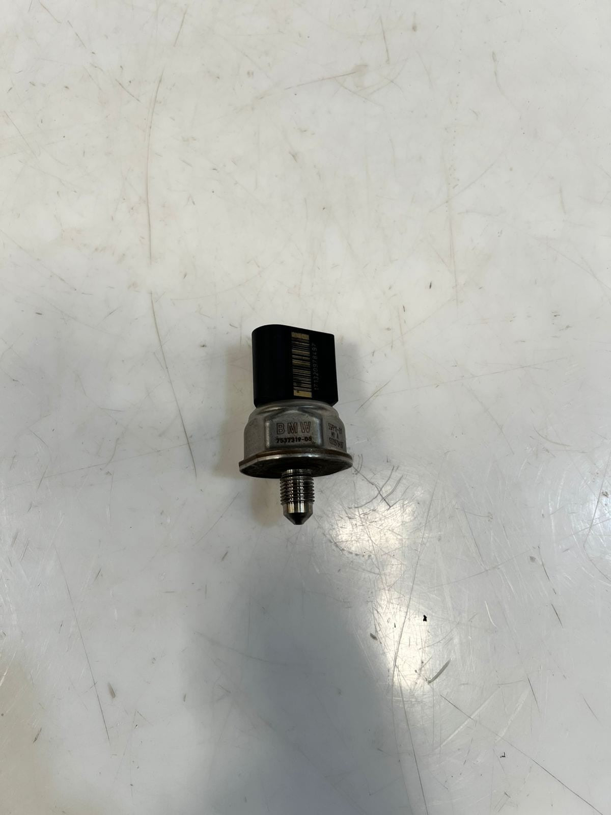 BMW 1 3 5 6 7 Series, X5, X6, Z4 Fuel Rail Pressure Sensor 7537319 OEM