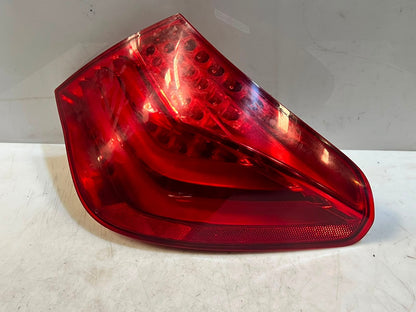 2009-2012 BMW 7 Series F01 F02 750i N63 Right SIDE Tail Light 7182202 LHD OEM