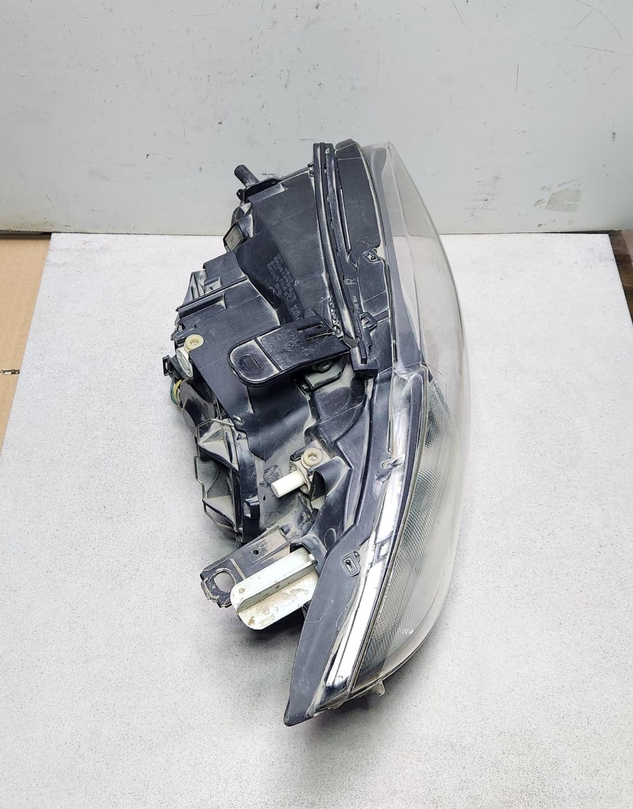 2008-2011 BMW 1 Series Headlight 7249652 1 Series E87 LCI Right side HELOGYN