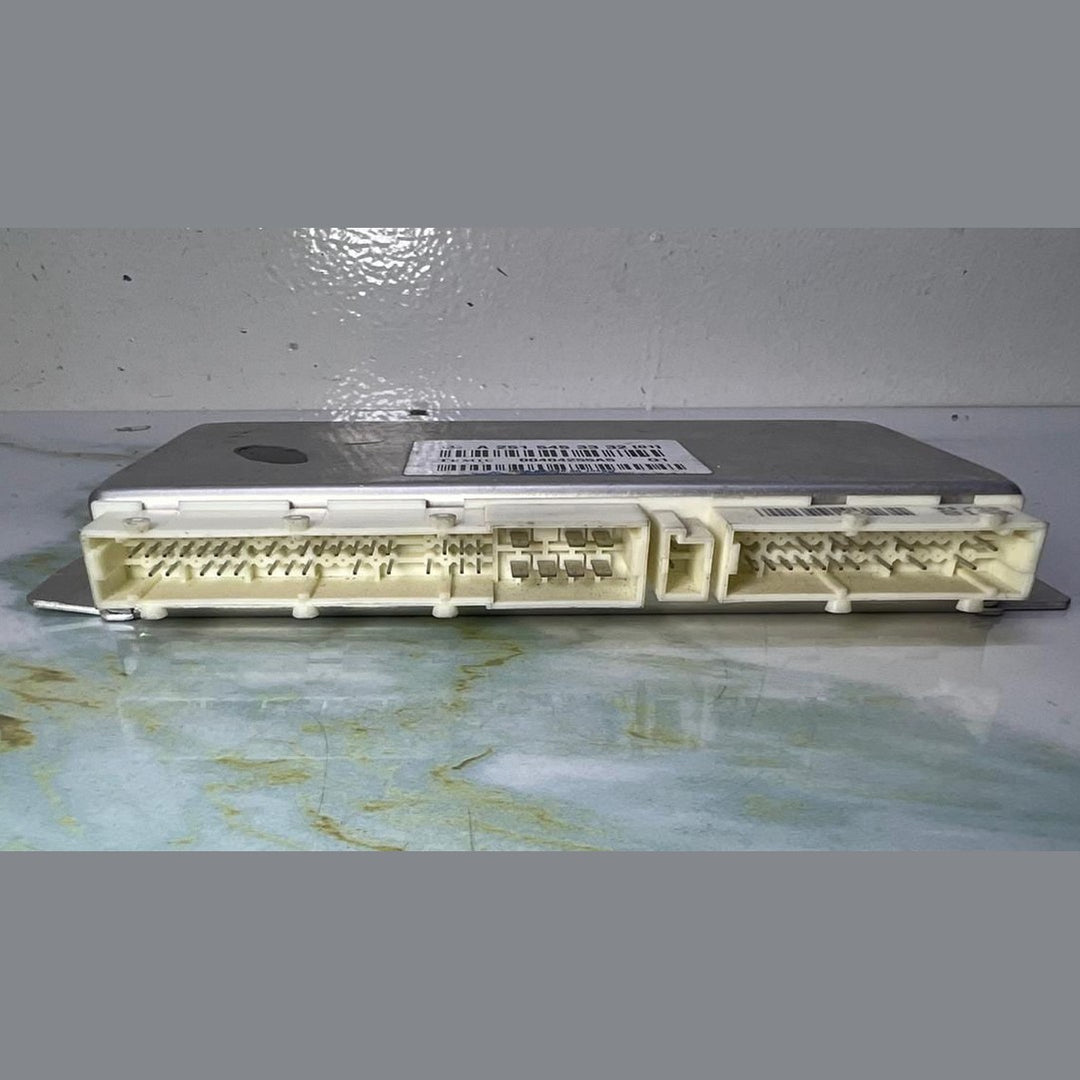 2007-13 Mercedes GL450 Airmatic Suspension Control Module A2515453332 W164 W251