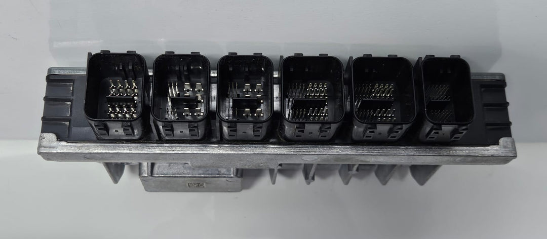 5B4D4A9-2024 BMW X1 U11 B38N Engine Control Unit ECU DME OEM