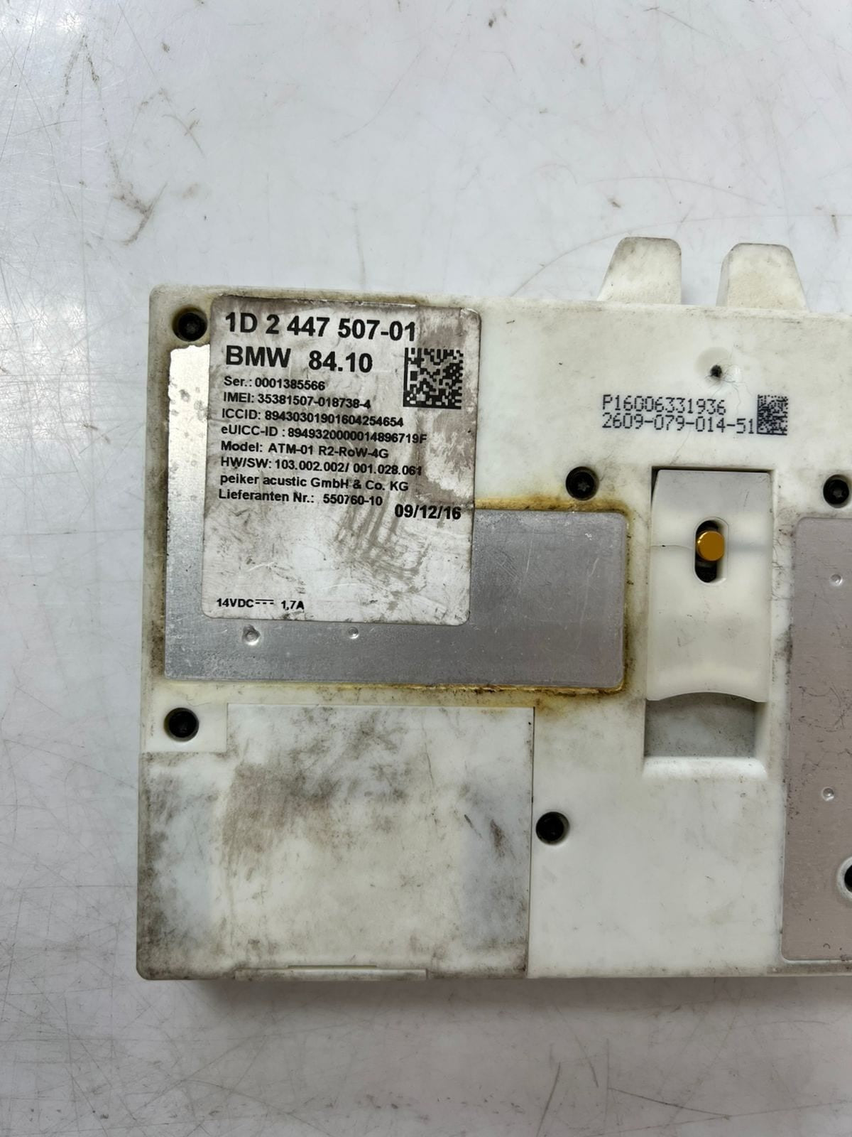 BMW 7 Series G11 G12 Telematics Communication Antenna Control Module 2447507 OEM