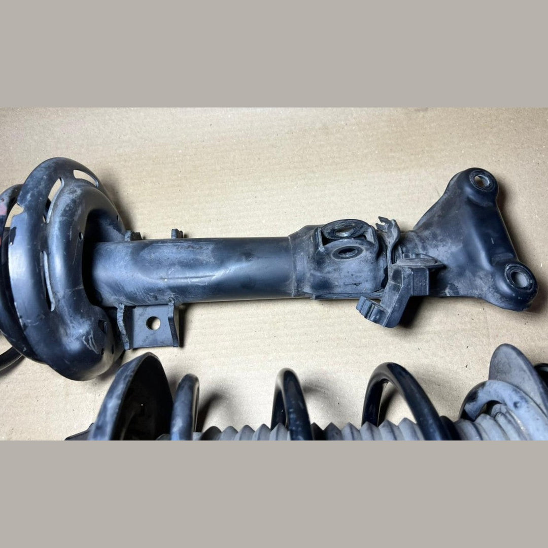 2008-2012 Mercedes Benz W204 C-Class Front Shock Strut Left & Right Set Absorber