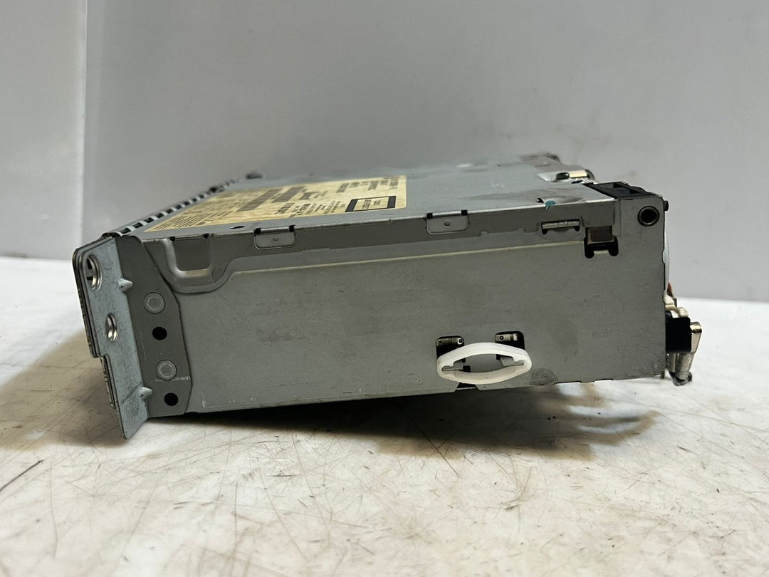 BMW 1 Series F20 F21 and 3 Series F22 F30 Radio Cd Player Head Unit 9290989