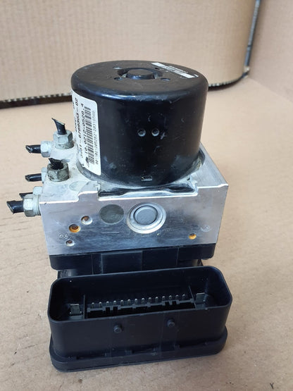2013 BMW 3' E90 E91 E92 E93 335is ABS Anti-Lock Brake Pump 6789304 OEM