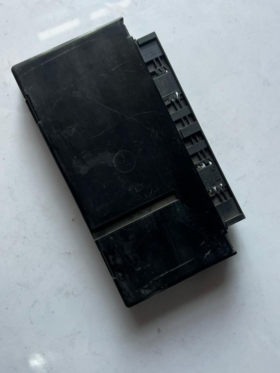2007-2010 BMW 525i Body Control Module 9145021 E60 E61 5-Series