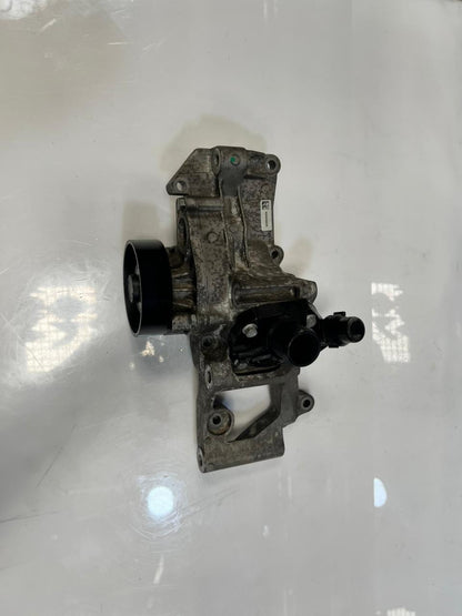 Mini Cooper F55 F56 F57 F45 F46 Coolant Water Pump Support Bracket 2381337