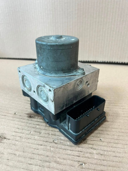 2014-2016 Mini Cooper R60 R61 ABS DSC Brake Pump Module 9813830