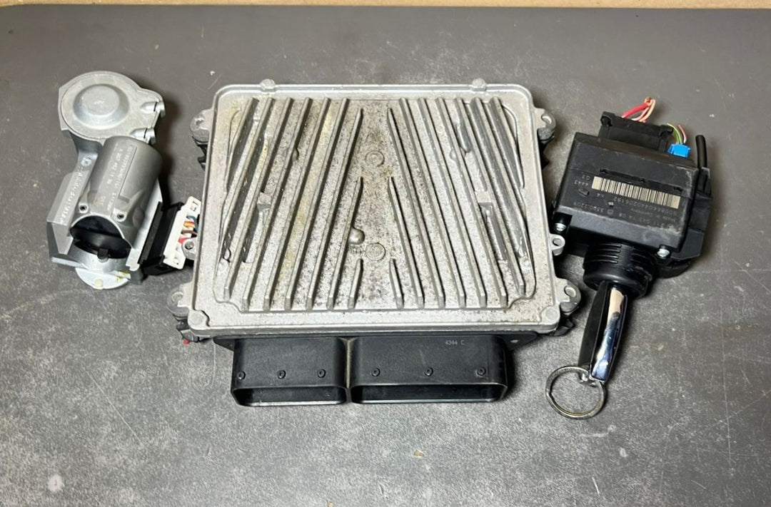 Mercedes W211 ECU Engine Control Module Ignition Key Switch Set A272 1533279 OEM