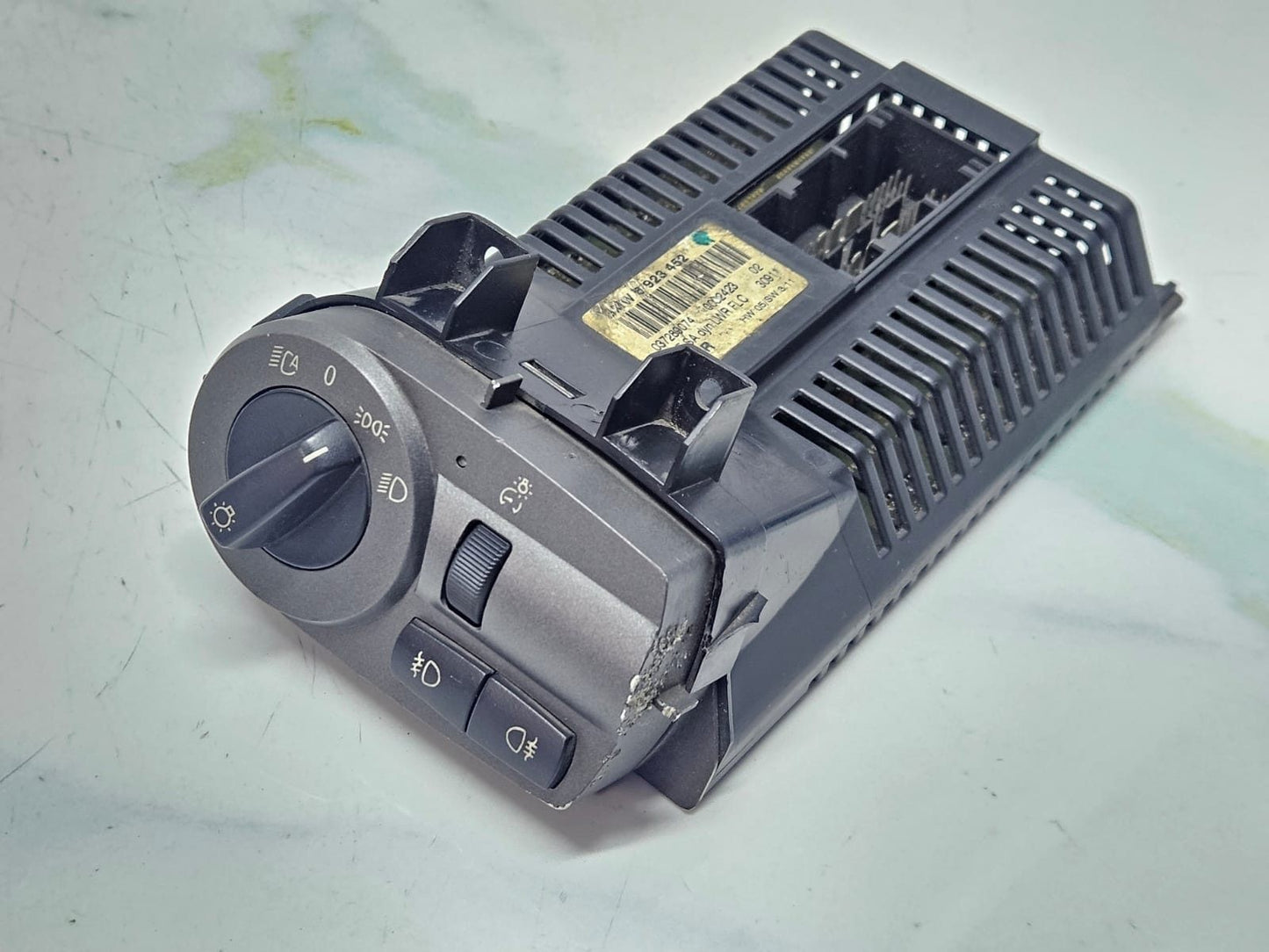 2003-2008 BMW Z4 Auto Headlight Switch 6923452 OEM