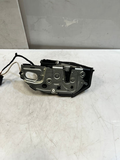 2010-2015 BMW 740i F01 F02 F03 F04 F10 F11 Door Lock Latch Front Right 7185690