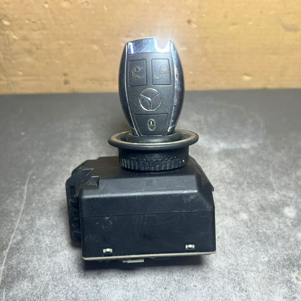 12-16 Mercedes W218 CLS FBS4 Ignition Switch Module Unit W/key A218 9053501 OEM