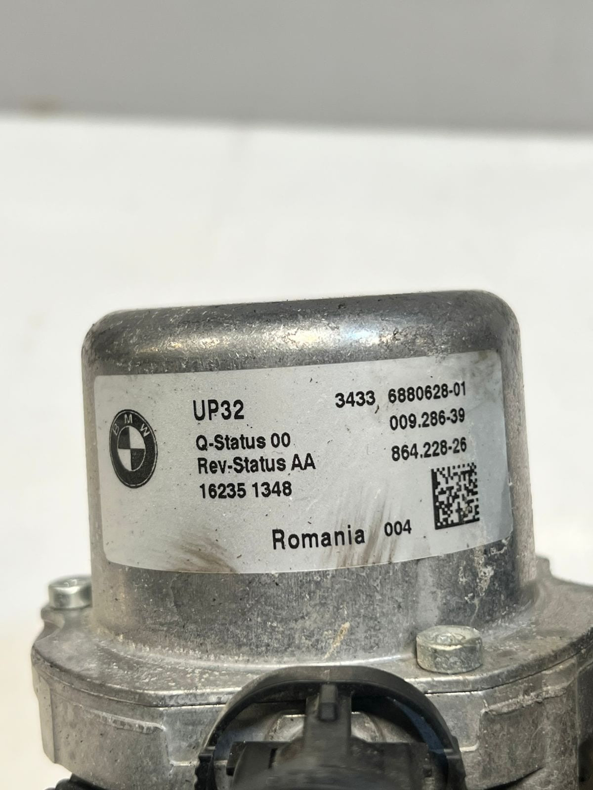 2018-2023 BMW 530e 3' G30 G20 XDRIVE 2.0L Brake Vacuum Pump 6880628 OEM