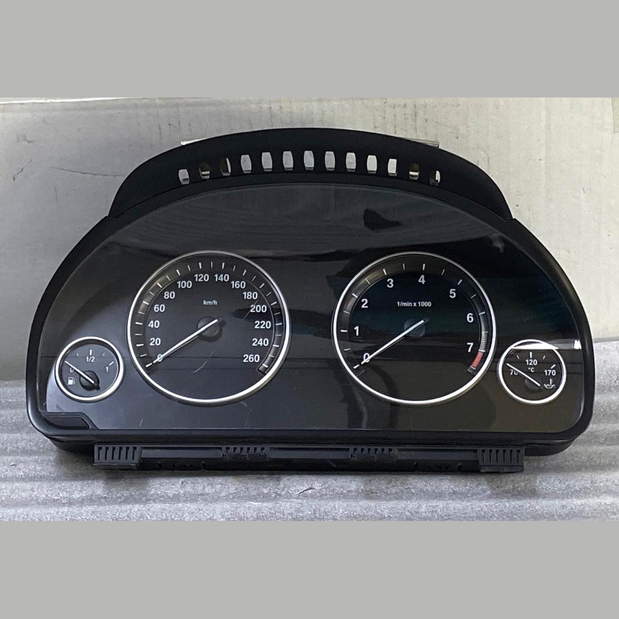 OEM BMW 5 F10 F11 2013 speedometer instrument Panel cluster 9285189
