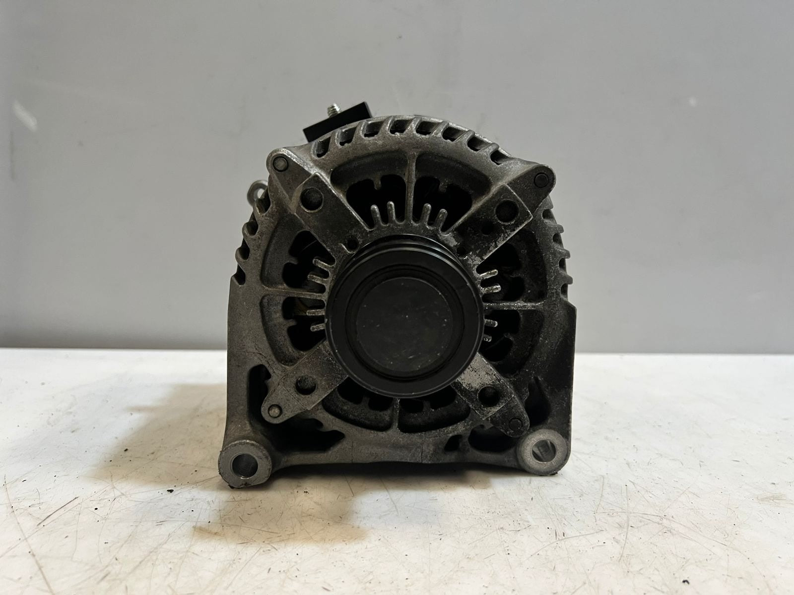2014-2016 BMW 520i F10 F11 F20 E84 320i 520i 528i Alternator GENERATOR 7605478 