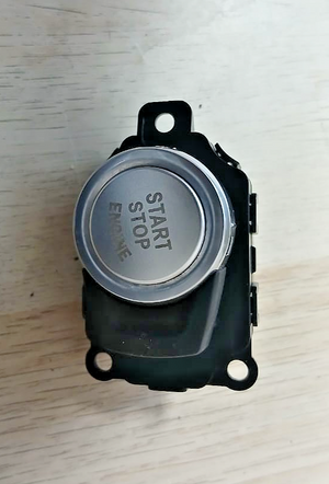 BMW X3 F25 START STOP IGNITION BUTTON REPLACEMENT USED OEM 2011-2017 - 9229584