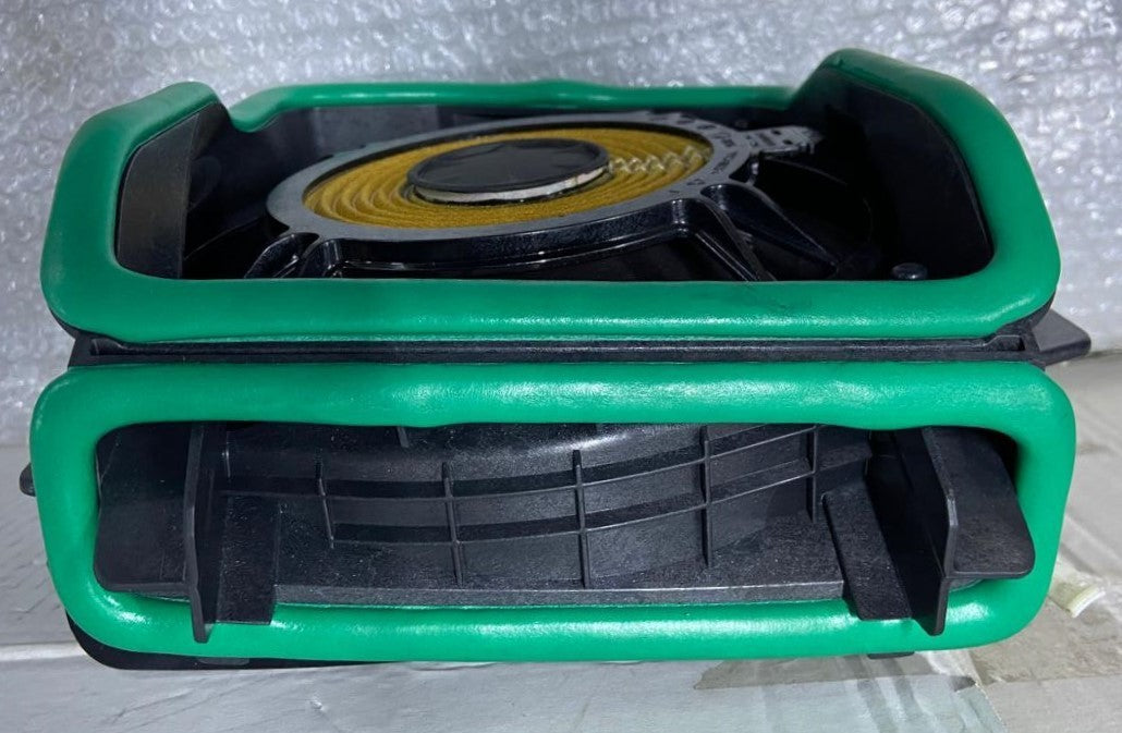 21–23 OEM BMW M3 M4 G80 G82 G83 G26 Right Side HARMAN Subwoofer 2622490