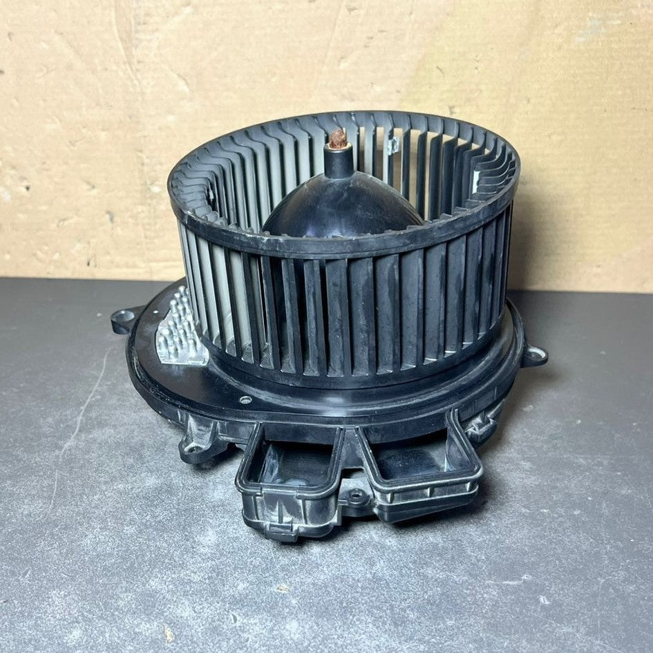 HVAC Heater Blower Motor Fan w/ Resistor for Mercedes-Benz X166 GL450 W166 LHD