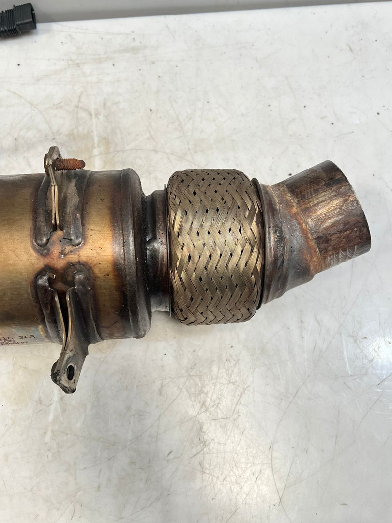 2006-2013 BMW X5 F10 F11 F06 F12 F13 F15 F16 ENGINE Catalytic Converter 7616268