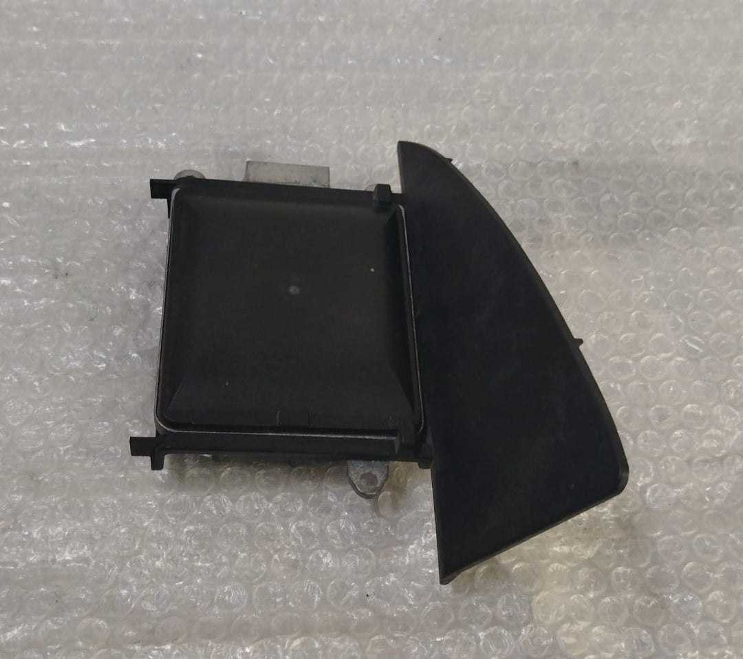 OEM BMW F25 F26 F15 F16 F85 F86 Lane Departure Assist Module RH 6873290 HELLA