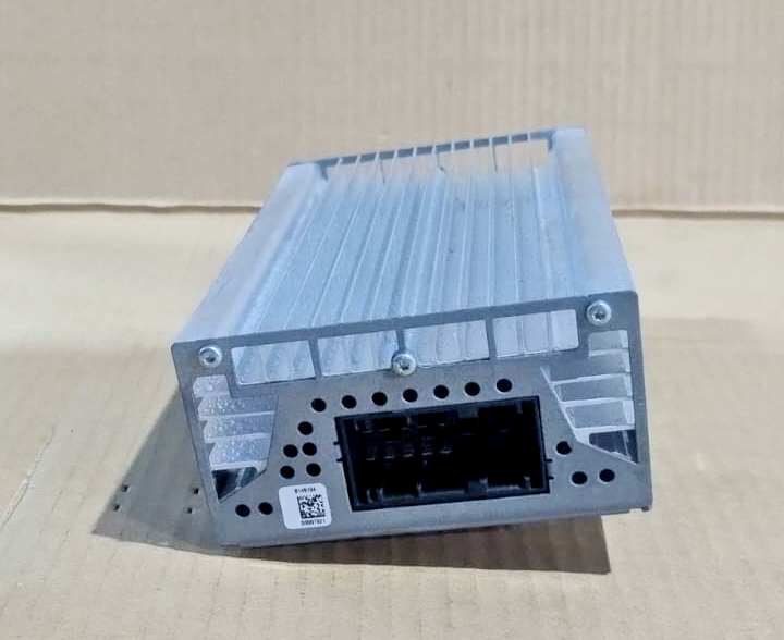 OEM BMW X5 F15 X6 F16 F85 F86 HI-FI AUDIO AMPLIFIER 9321075