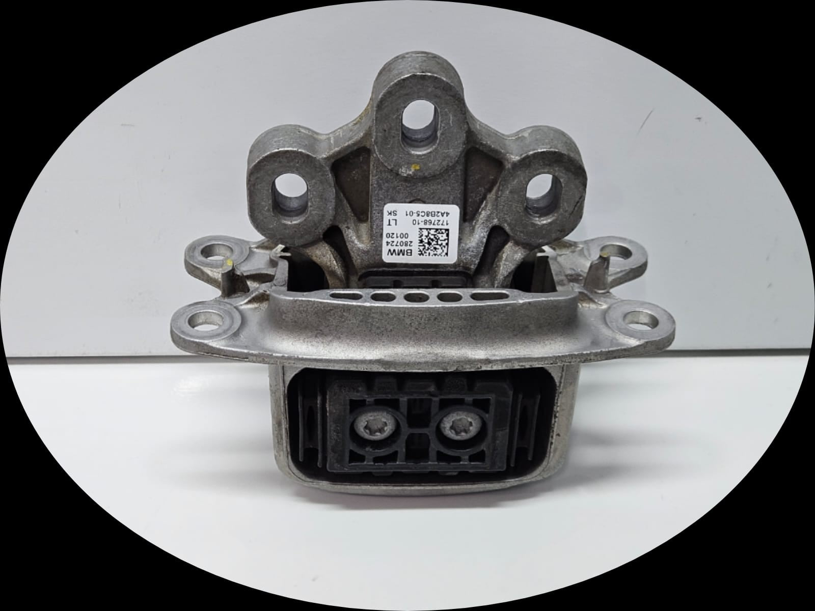 17276810-2014-2022 BMW X1 F48 Engine Cushion Motor Mount OEM