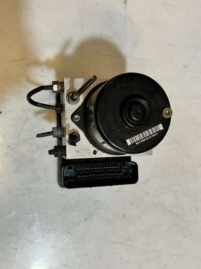2002 BMW 330i 3 Series E46 HYDRAULIC BLOCK Abs Pump CONTROL UNIT 6759075 OEM