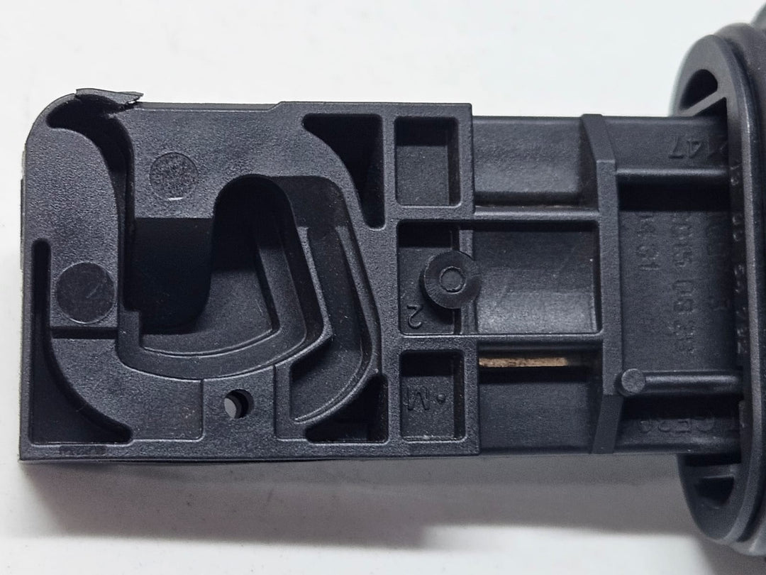 2013-2017 BMW 750i 7 Series F01 F02 F03 F04 Mass Air Flow Sensor 7613234 OEM