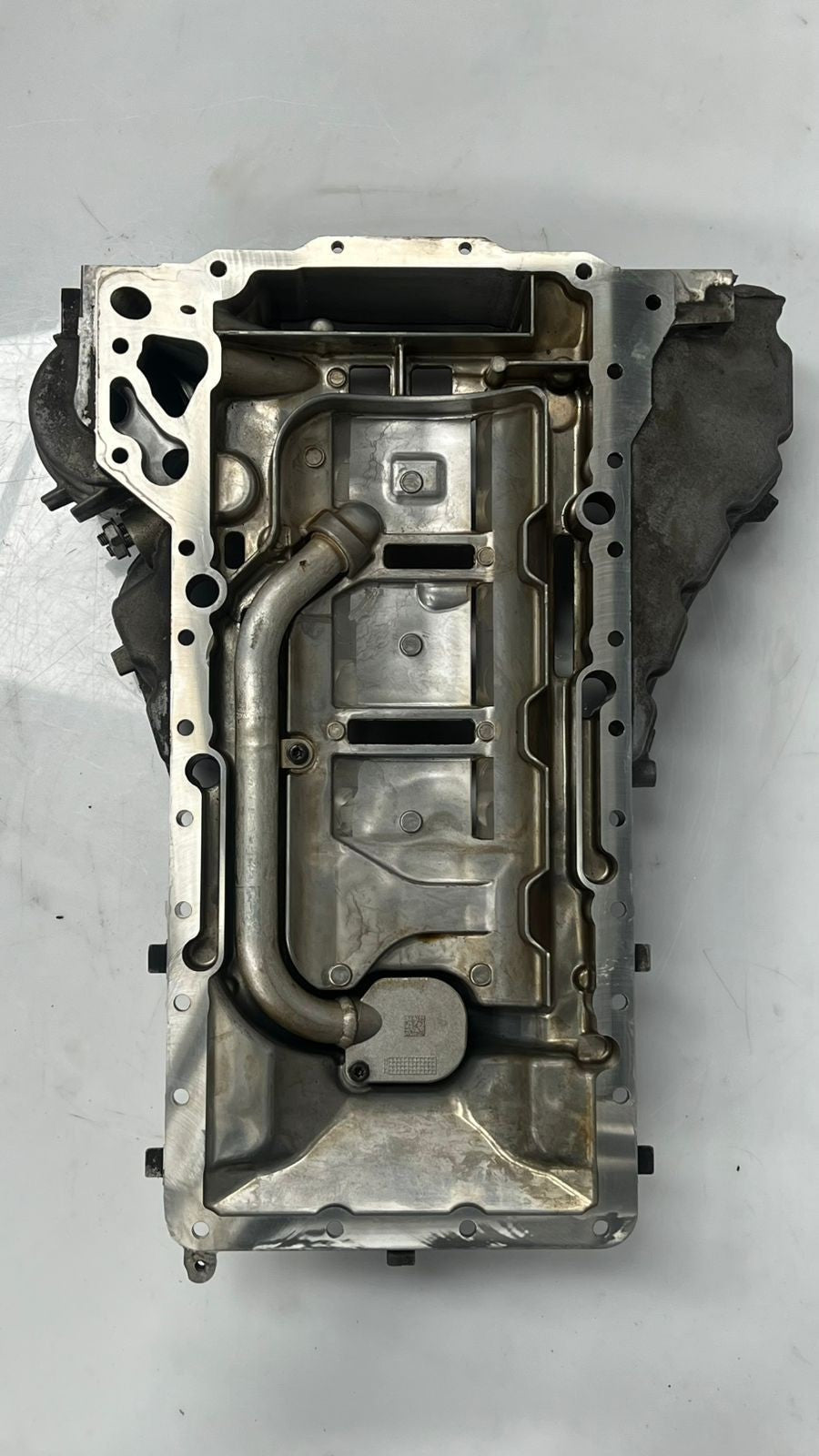 BMW F10 M5 F12 F13 M6 S63N Petrol Engine Upper Oil Sump Pan. PNo-1113 7843143 9
